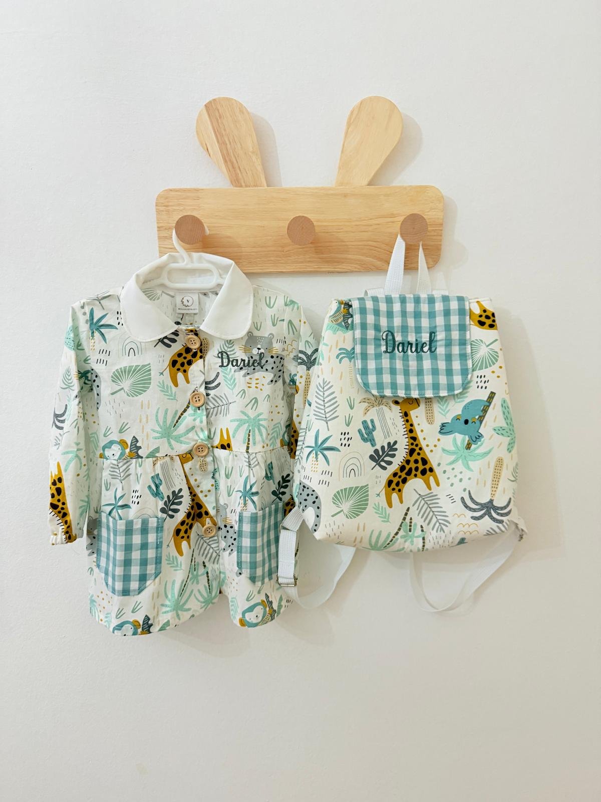 Bata escolar - Imagen 9