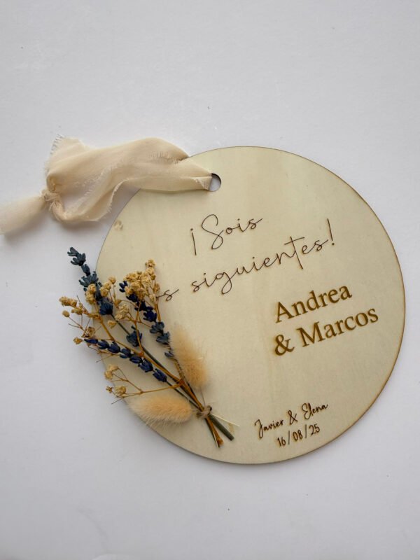 Placa "sois los siguientes"