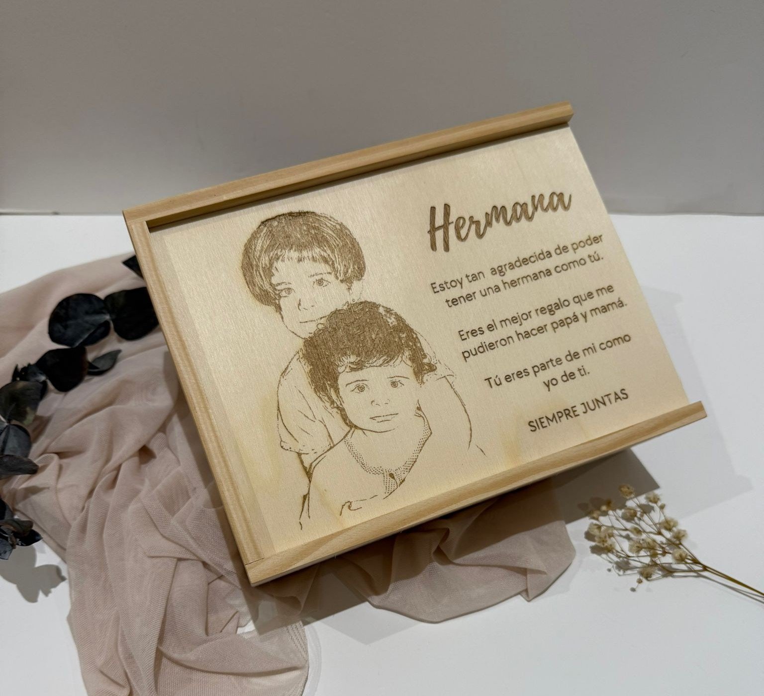 Caja personalizada con foto grabada